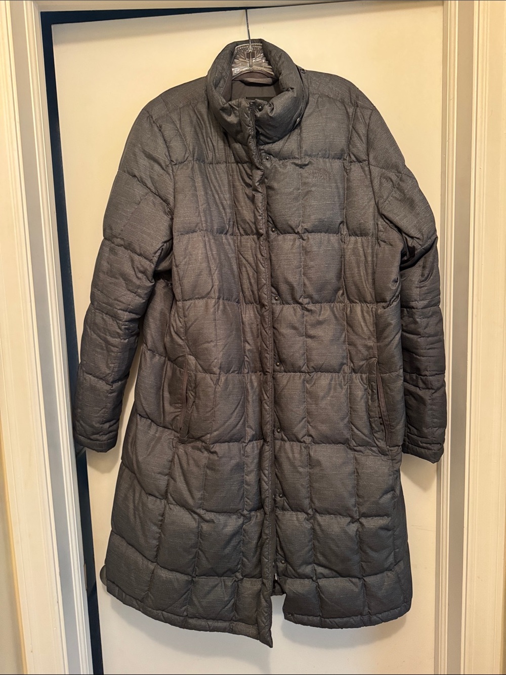 The North Face Women's Long Quilted Puffer Coat in Gray